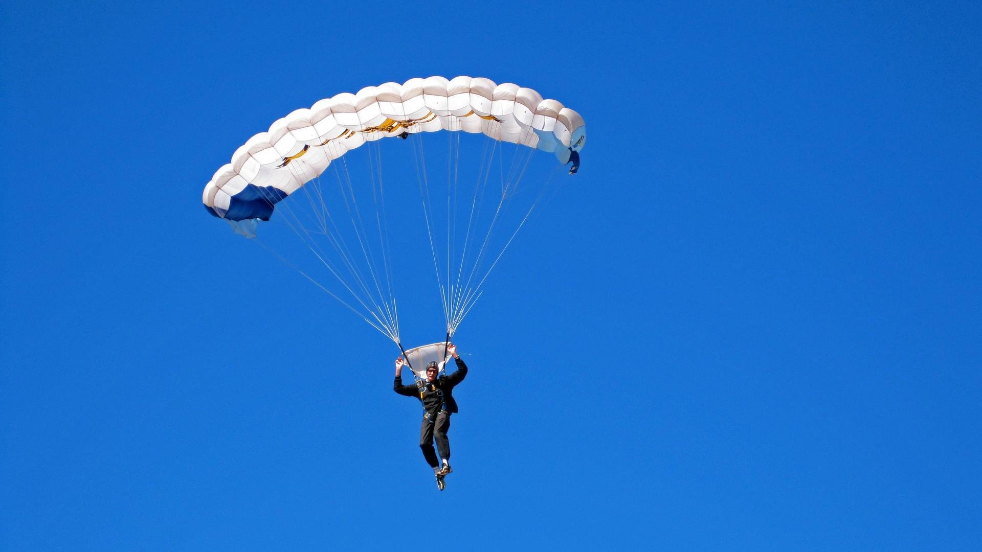 爱游戏(ayx)中国体育-WTT冠军赛抢七大战爆出冷门！菲尼克斯太阳爆冷巴黎圣日耳曼，争冠形势突变  第2张